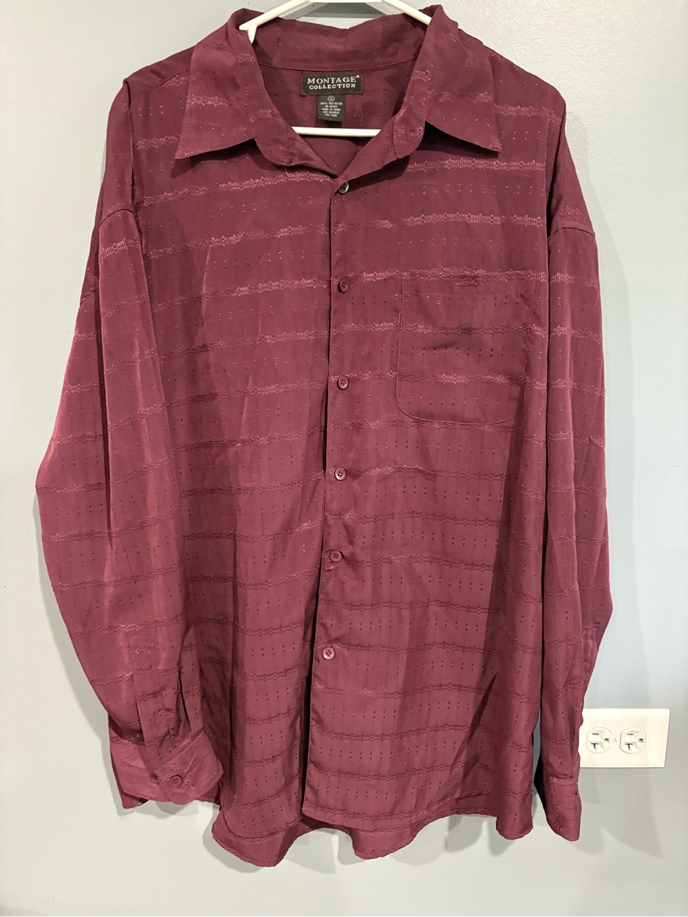 Vintage Montage Collection Men's XL Long Sleeve Button Down Shirt Maroon